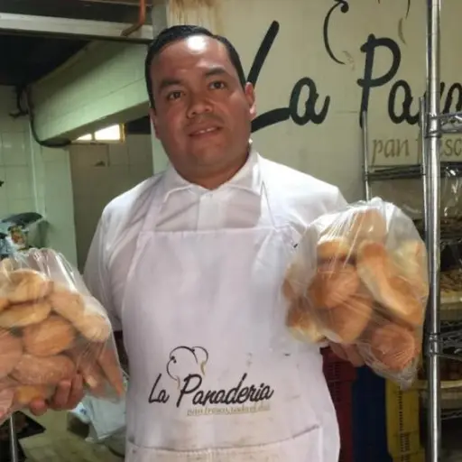 panadería regala pan en Totonicapán Emisoras Unidas Guatemala ,