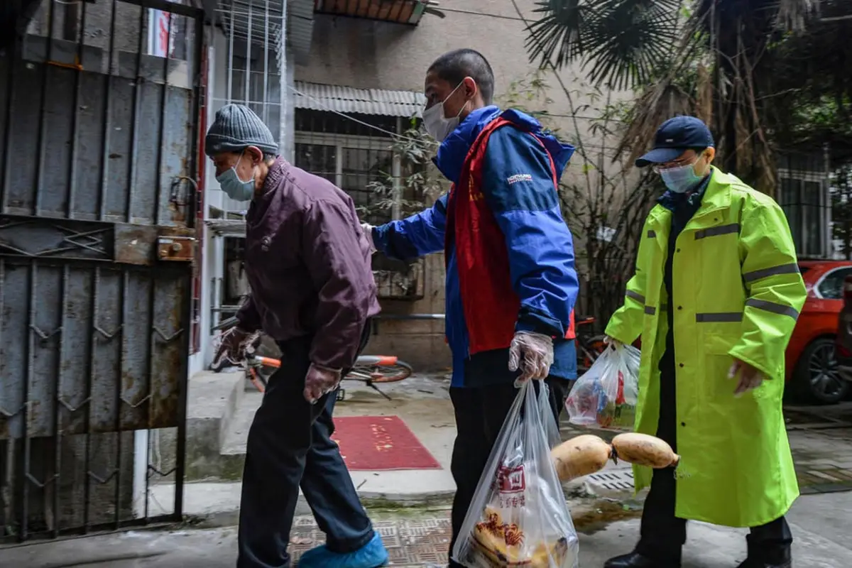 Progresiva reanudación de la actividad en Wuhan, cuna del virus