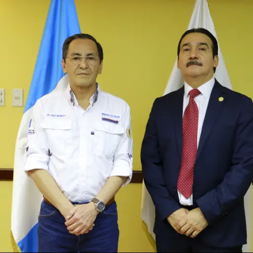 Un día después de la destitución, juramentan a nuevo viceministro de Salud