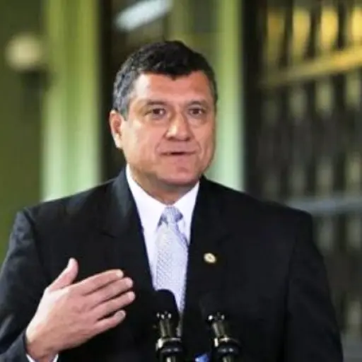 Guillermo Castillo ,