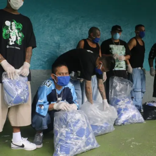 reos-donación-mascarillas ,