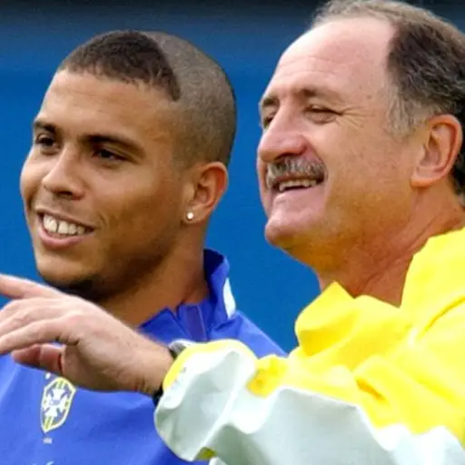 Luiz Felipe Scolari discutió con la prensa de su país por el llamado 