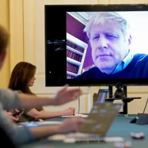 Hospitalizado con coronavirus, Boris Johnson 