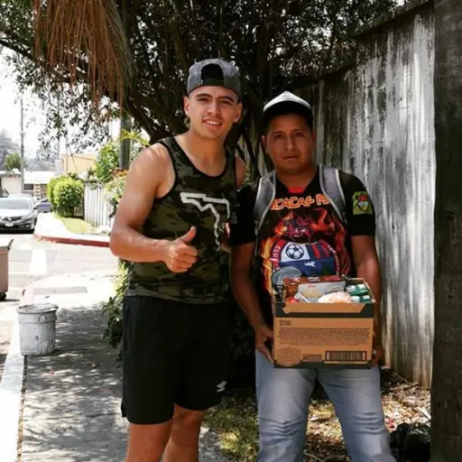 Campaña-Futbolistas-Guatemaltecs-Ayuda ,