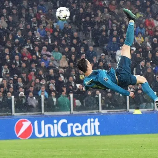 Chilena-Cristiano-Real-Madrid-Juventus-2-Años ,