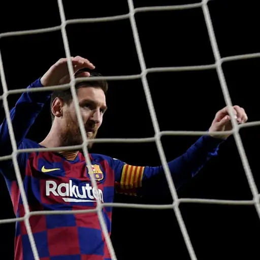 Lionel Messi ya tendría un precontrato con el Manchester United, según periodista Tapia. 