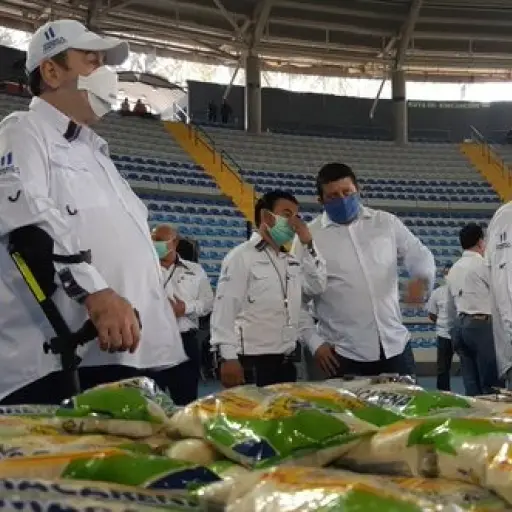 Gobierno completa las 200 mil cajas de víveres para población vulnerable