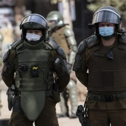 Protestas en Chile por aplazamiento del plebiscito constitucional