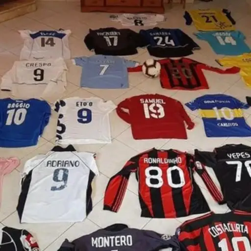 Futbolista-Paraguayo-Subasta-Camisolas-Coronavirus ,