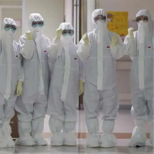 trajes-cuaretena-covid ,