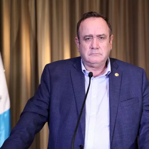 Alejandro Giammattei decreto 15-2020 Emisoras Unidas Guatemala ,