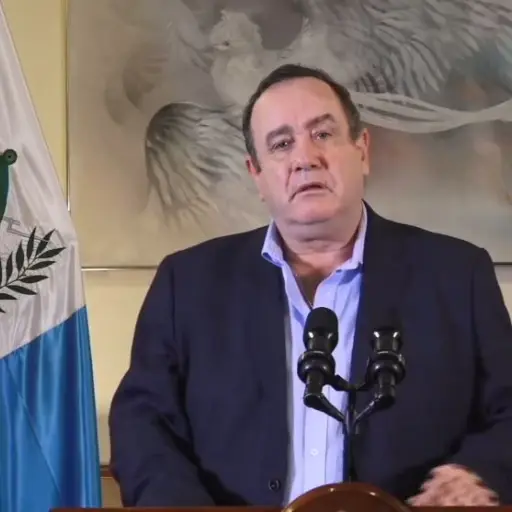 Alejandro Giammattei COVID-19 Emisoras Unidas Guatemala ,