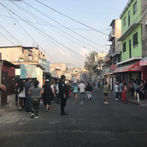 Salud insiste en evitar las aglomeraciones. Publinews ,