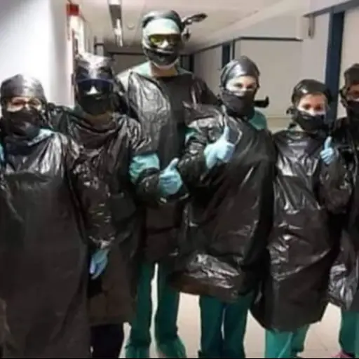 Médicos bolsas de basura Emisoras Unidas Guatemala ,