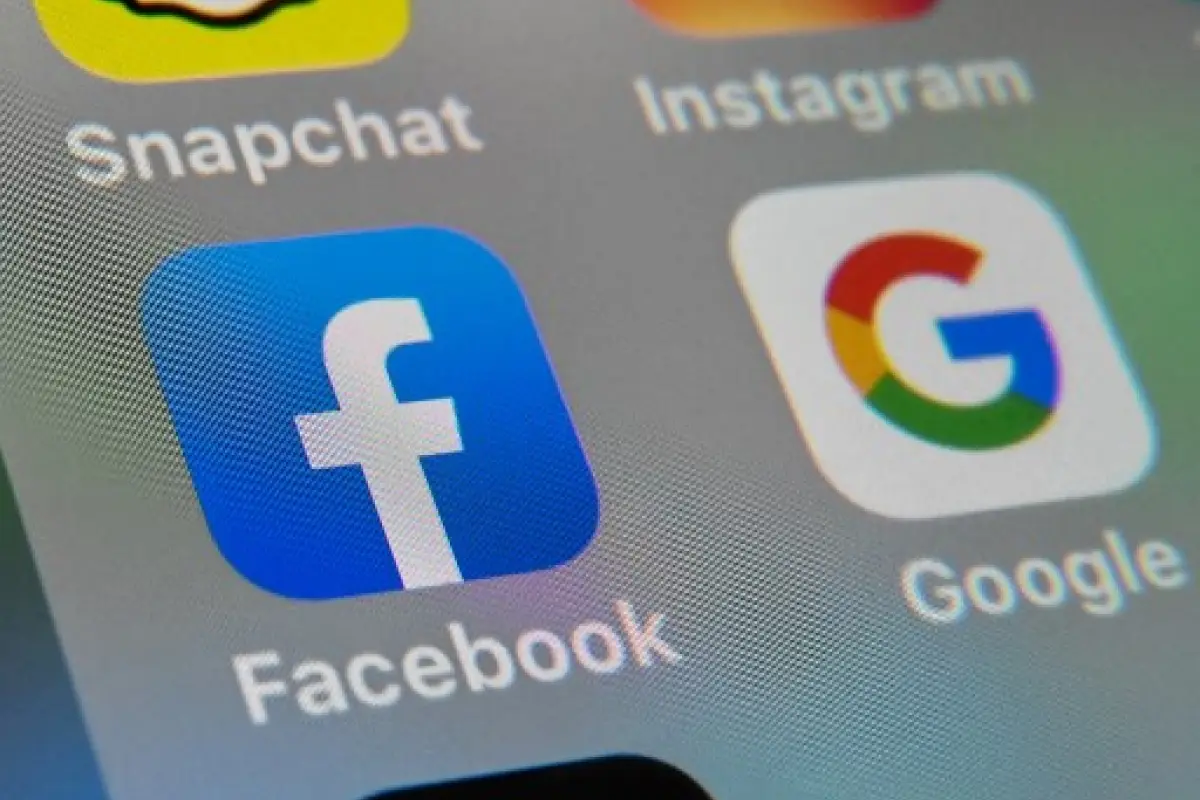 Google y Facebook postergan regreso a trabajo presencial hasta 2021