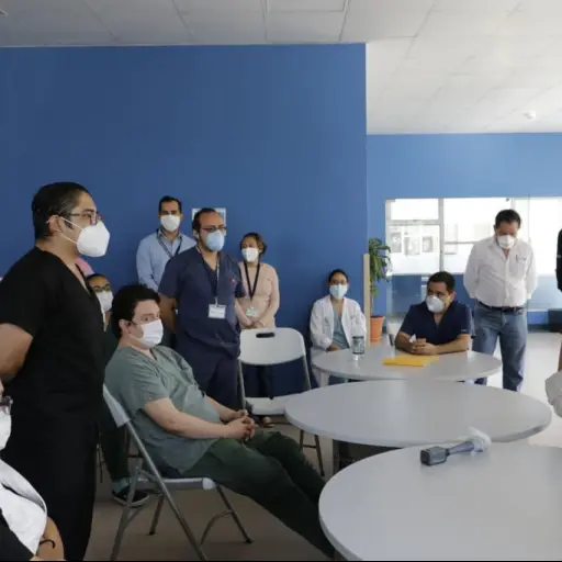 Salud lanza convocatoria para contratar personal médico para atención del coronavirus