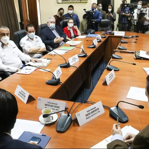 Viceministro de Salud dice que hay riesgo de que hospitales se saturen