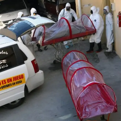 México estima que hay 104,562 casos más de coronavirus