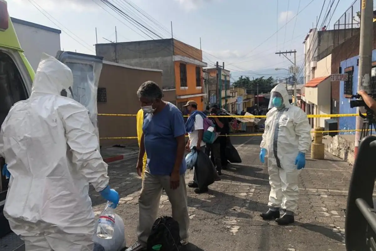 COVID-19: Trasladan a 17 pacientes a área aislada de Hospital de Infectología San Vicente de Paúl