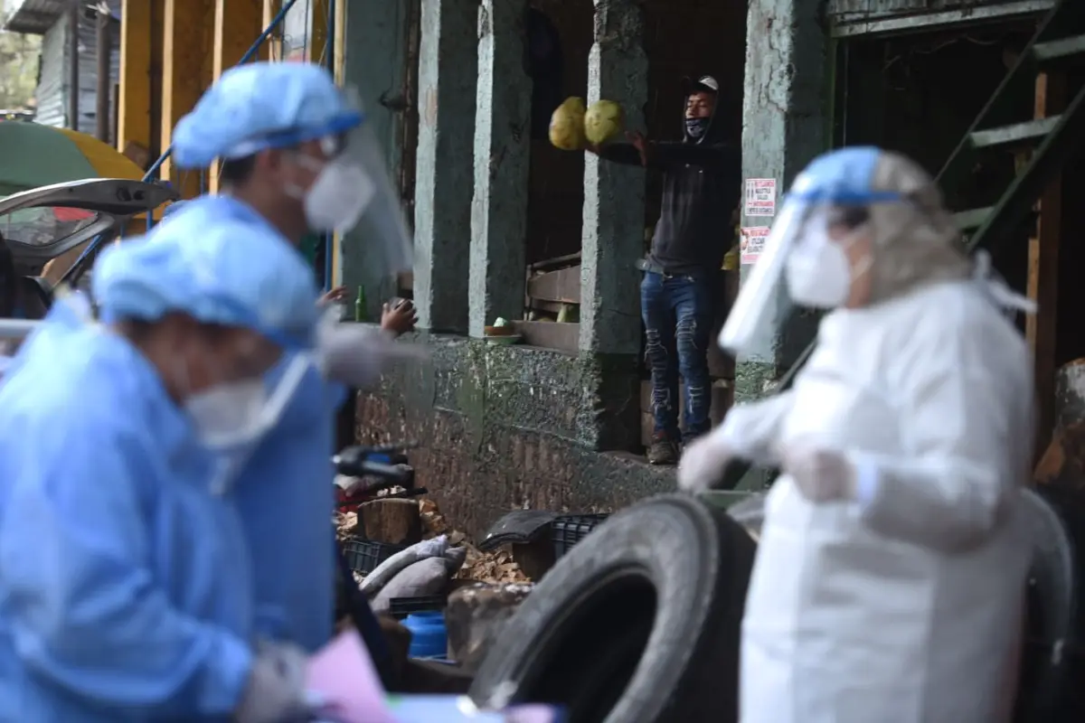 hisopados en la terminal guatemala ministerio de salud coronavirus11, 