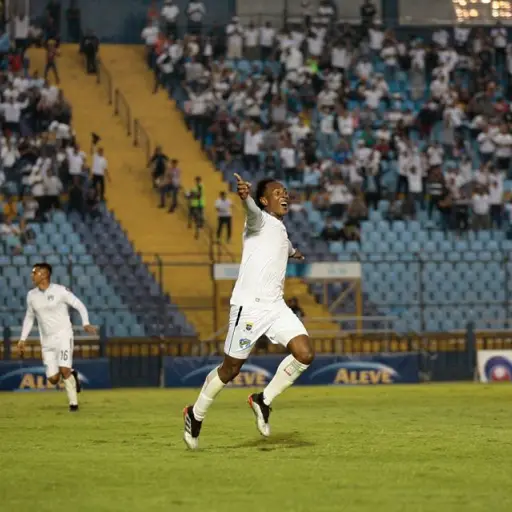 Bladimir-Díaz-Futuro-Comunicaciones ,