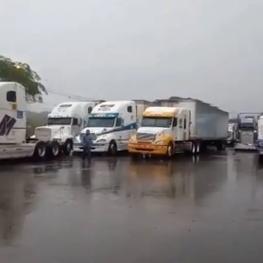 Centroamérica aprueba normas para transporte de mercancía y desbloquear fronteras