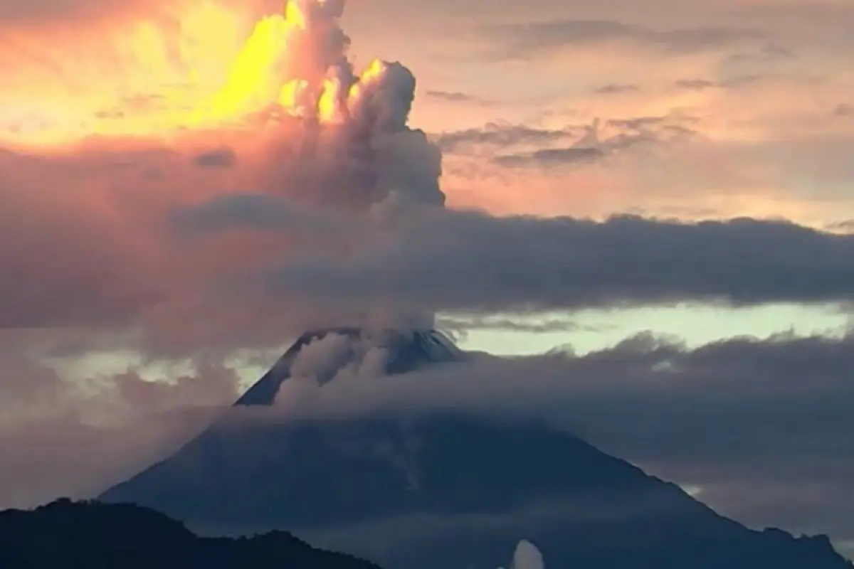 volcán Sangay Publimetro Emisoras Unidas Guatemala, 