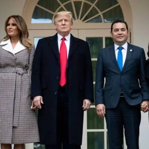 El mensaje que envió Jimmy Morales a Donald Trump por su cumpleaños