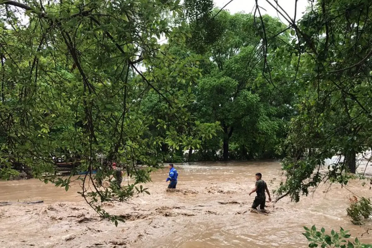 Suben a 22 los muertos por tormenta Amanda en El Salvador, Guatemala y Honduras