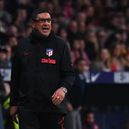 Atletico Madrid's Argentinian assistant coach German Burgos gestures during the Spanish league football match Club Atletico de Madrid against Villarreal CF at the Wanda Metropolitano stadium in Madrid on February 23, 2020. (Photo by GABRIEL BOUYS / AFP)