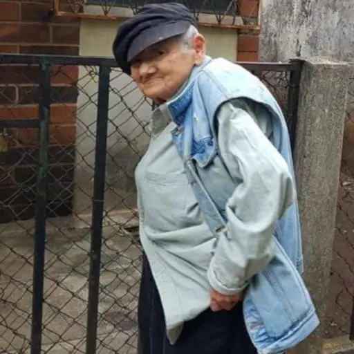 Buscan ayudar con pensión vitalicia a poetisa Isabel de los Ángeles Ruano