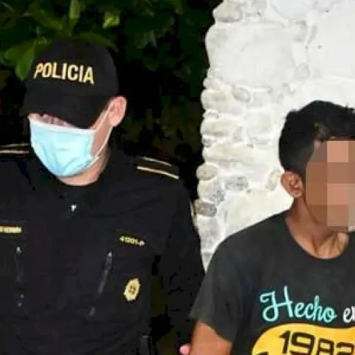 ataca-a-niño-con-machete ,