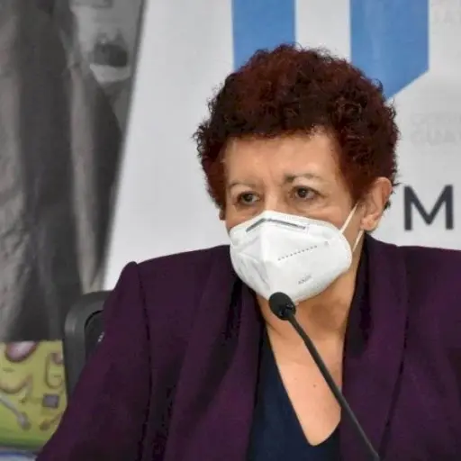 Ministra Amelia Flores ,