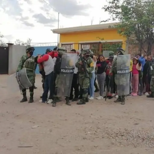 Narcos amenazan al gobierno por detencion de presuntos miembros ,