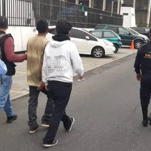 Los capturados fueron trasladados a Tribunales. Foto: PNC ,