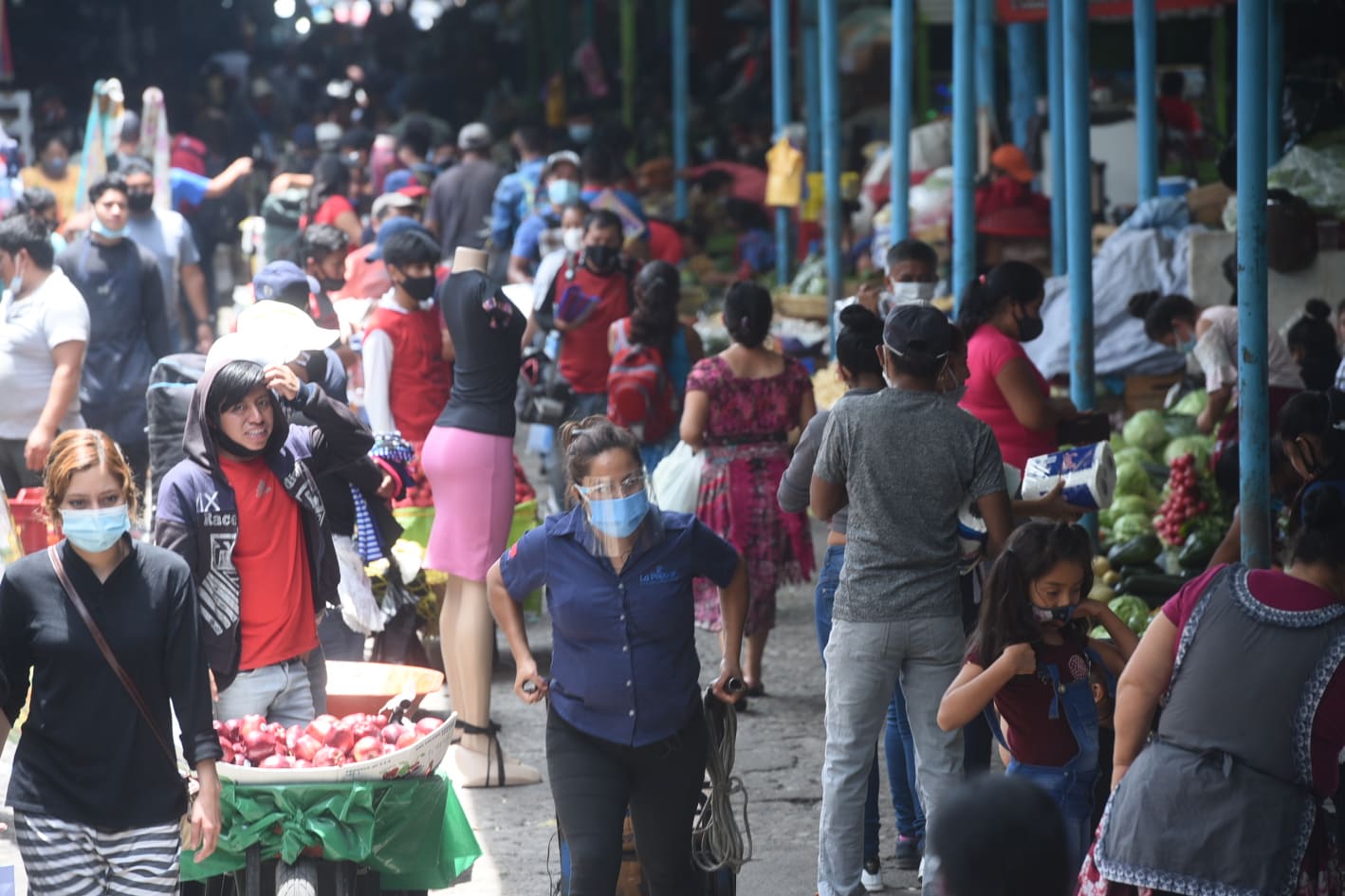 mercado-la-terminal-covid-19-emisoras-unidas3 | 