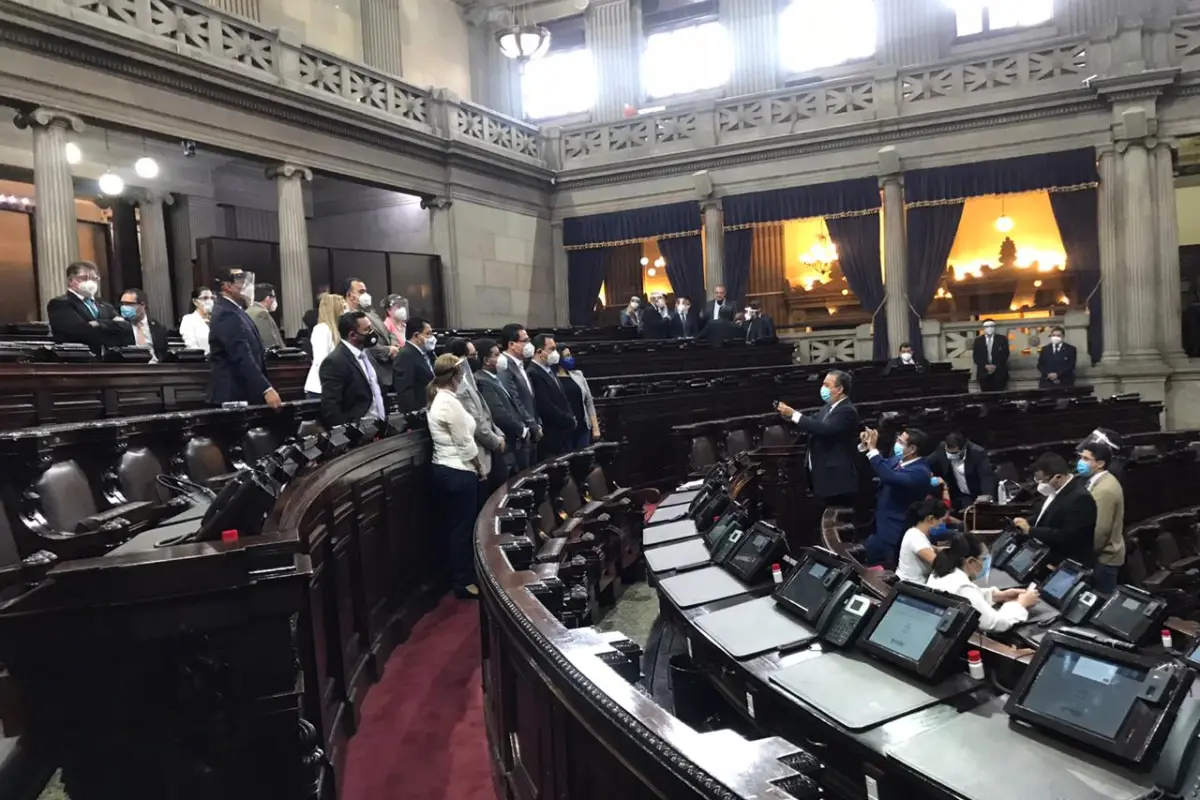 congreso-estado-de-sitio-izabal-alta-verapaz-emisoras-unidas, 