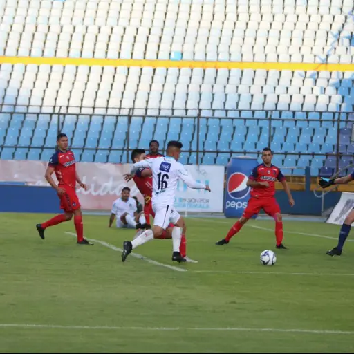 Liga-Nacional-Propone-Evaluaciones-Diarias-Plataforma ,