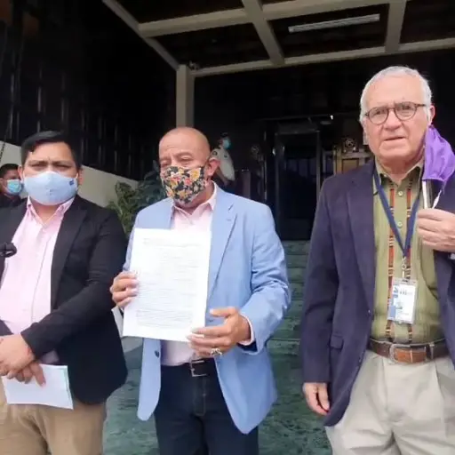 diputado-aldo-davila-organizaciones-amaparo-estado-de-sitio-emisoras-unidas ,