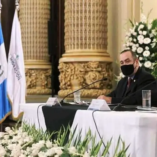 Giammattei-Palacio-Nacional ,