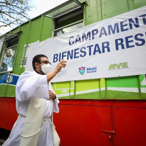 campamento-de-bienestar-respiratorio-emisoras-unidas1 ,