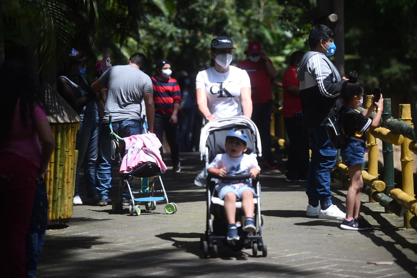 zoologico-la-aurora-visitantes-pandemia-emisoras-unidas20 | 