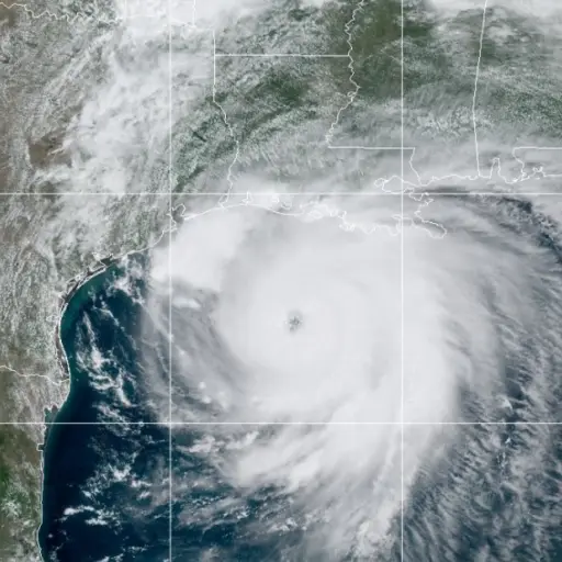 Twitter / @NHC_Atlantic