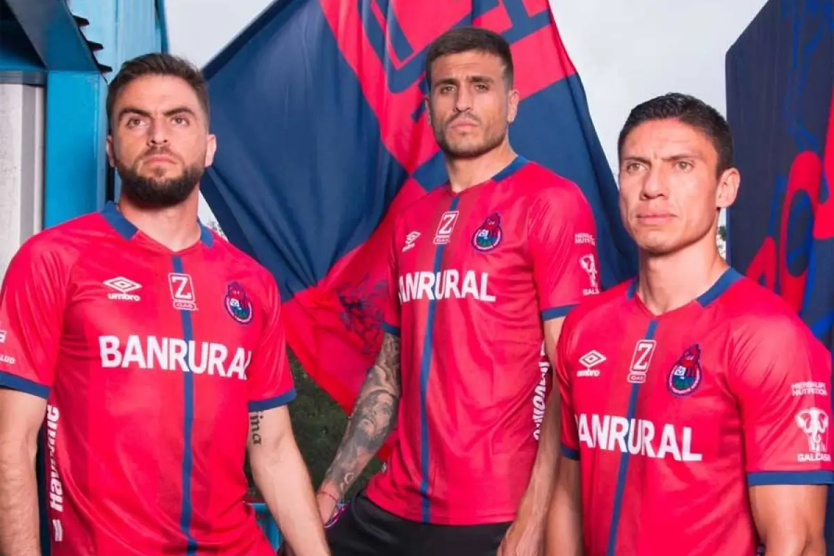 Nuevos-Uniformes-Municipal-Apertura-2020, 