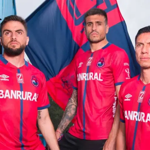 Nuevos-Uniformes-Municipal-Apertura-2020 ,