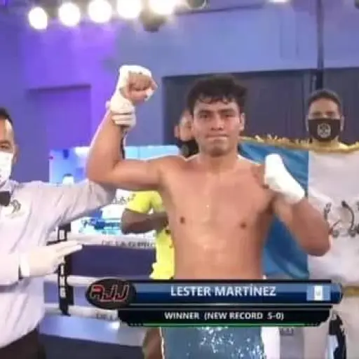 Lester-Martínez-Logra-Quinta-Victoria ,