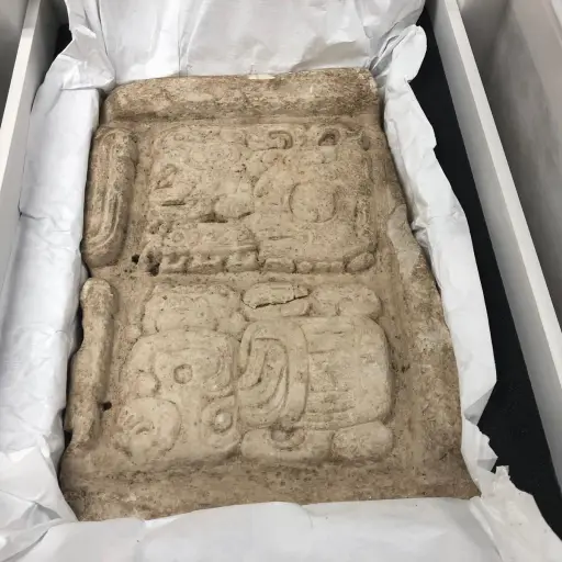 Pieza arqueológica del sitio Ceibal.