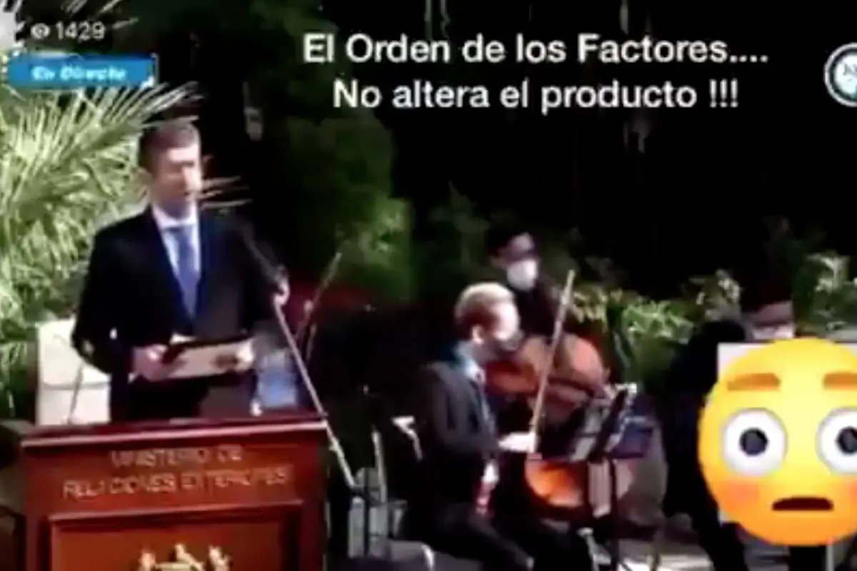 Error himno nacional. Foto: Captura de video