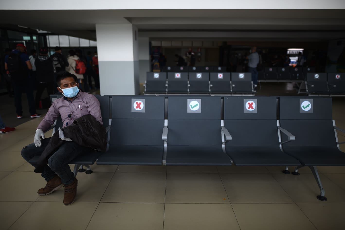 aeropuerto-internacional-la-aurora-protocolo-covid-19-emisoras-unidas19 | 