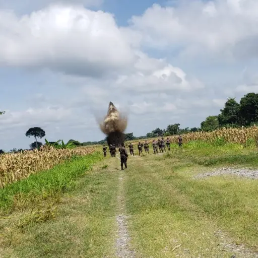 pista-clandestina-coban ,